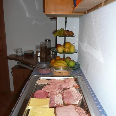 Caesar - Garni Alojamento de Acomodação e Pequeno-almoço Bad Heilbrunn